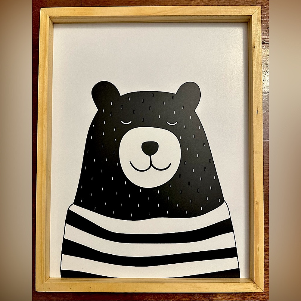 Bear frame | Kids Room/ Nursery Decor | NEW - Picture 1 of 7